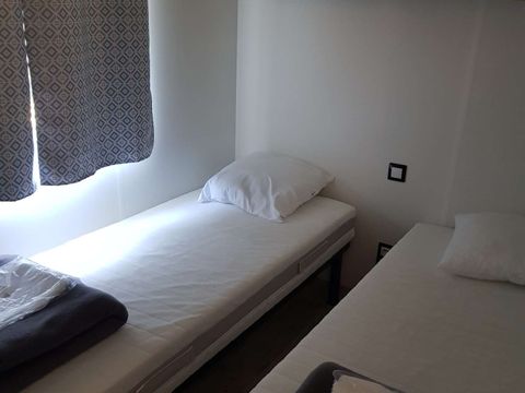MOBILHOME 6 personnes - 3 CHAMBRES PREMIUM