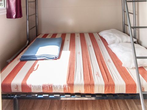 Chalet 4 personnes - 2 chambres - STANDARD - CLIM - TV