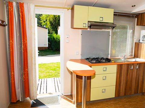 Mobilhome 6 personnes - AUBRAC pour 4/6 personnes (2 chambres)