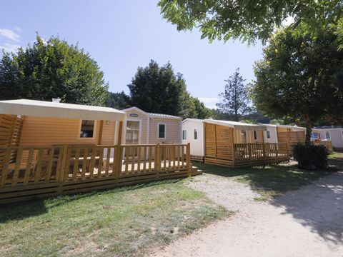 Mobilhome 6 personnes - AUBRAC pour 4/6 personnes (2 chambres)