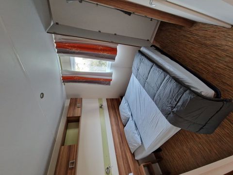Mobilhome 4/6 personnes - AUBRAC - 2 chambres