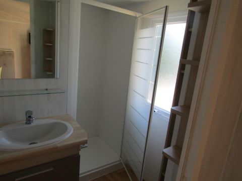 MOBILHOME 8 personnes - Gamme Confort – 3 ch – 8 pers