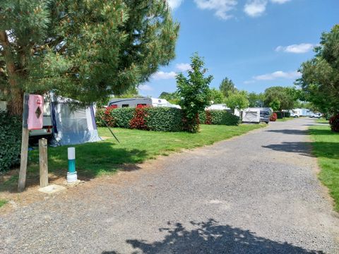 Emplacement - Emplacement nu Grand Confort