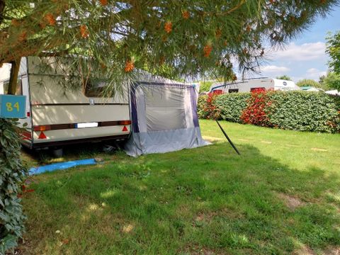 Emplacement - Emplacement nu Grand Confort