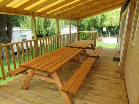 MOBILHOME 10 personnes - Gamme PREMIUM – 4 ch – 10 pers – 2 SDB