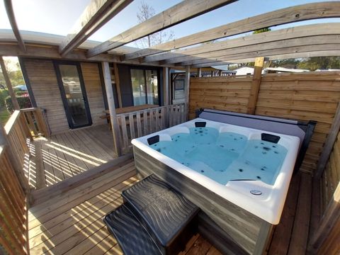 MOBILHOME 6 personnes - Gamme PREMIUM SPA 6 Pers