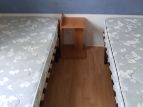 MOBILHOME 4 personnes - 7H