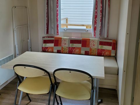 MOBILHOME 4 personnes - 19H