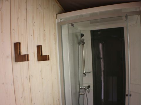 Insolite 5 personnes - CABANE LODGE BALI