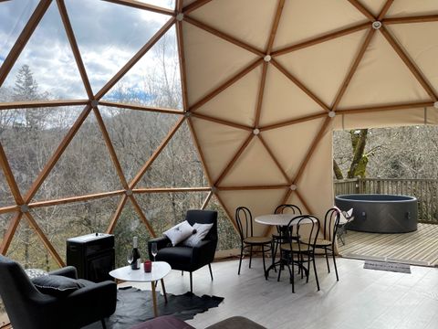 Hébergement 4 personnes - DÖME LODGE SPA sans salle de bain