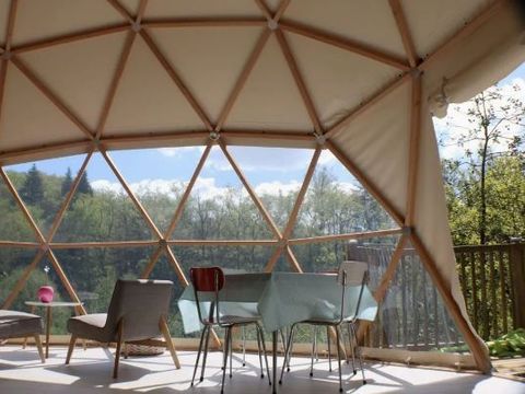 HÉBERGEMENT INSOLITE 4 personnes - DÖME LODGE SPA sans salle de bain