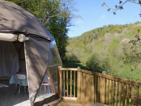 Hébergement 4 personnes - DÖME LODGE SPA sans salle de bain