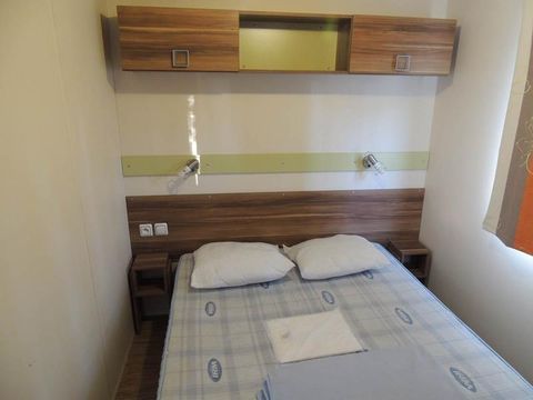 MOBILHOME 6 personnes - C- Mobil-home Caraïbes climatisé 2 chambres