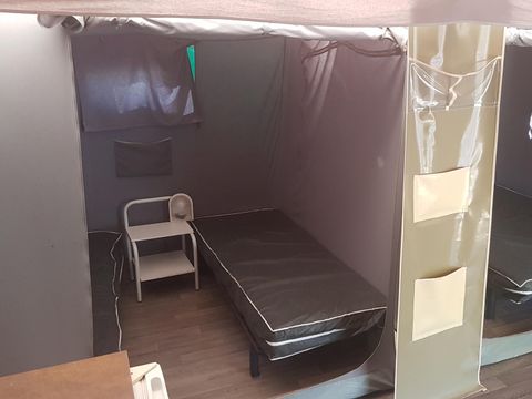 BUNGALOW TOILÉ 4 personnes - 20 m2 sans sanitaires