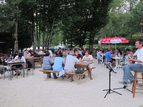 Camping Le Roc de Lavandre - Camping Dordogne - Image N°10