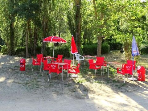 Camping du Pont de Saint Gal - Camping Puy-de-Dôme - Image N°9