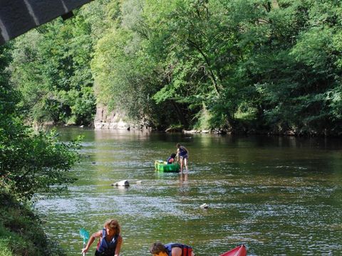 Camping du Pont de Saint Gal - Camping Puy-de-Dôme - Image N°5