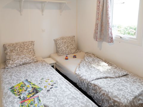 Mobilhome 6 personnes - ECO Mobil home 3ch. MAGDALENA (+ de 10 ans) 29m² + Terrasse semi-couverte 6 pers