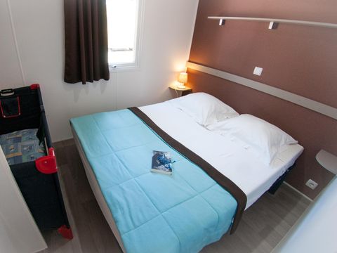 MOBILHOME 4 personnes - ECO Mobil home 2ch. CORDOVA (2015) 27m² + Terrasse semi-couverte 4/6 pers