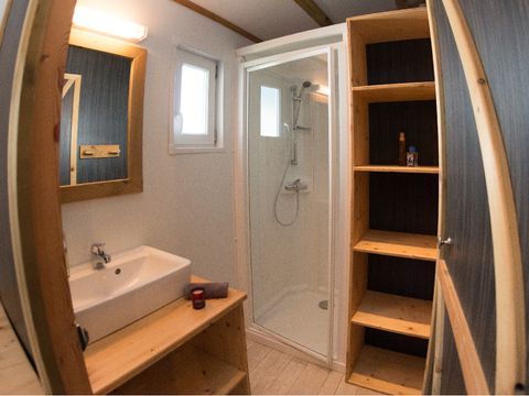 Mobilhome 3 personnes - CONFORT GLORIA (2014) 24² + Terrasse semi-couverte