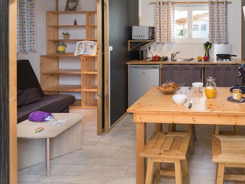 Mobilhome 3 personnes - CONFORT GLORIA (2014) 24² + Terrasse semi-couverte