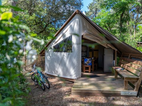 Tente en toile et en bois 5 personnes - Tente 2ch. GENET (2023) 21m² + terrasse semi-couverte 4/5 pers
