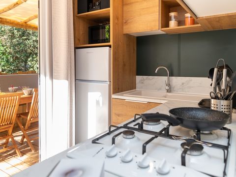 Mobilhome 6 personnes - PREMIUM Mobil home 3ch. OCEAN (2023) 40m² + Terrasse semi-couverte [durée spéciale dd]