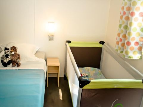 MOBILHOME 6 personnes - CONFORT Mobil home 2ch. CALYPSO (2016) 28m² + terrasse semi-couverte [durée spéciale ms] 4/6 pers