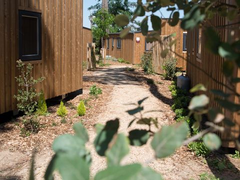 MOBILHOME 6 personnes - CONFORT Mobil home 2ch. CATLEYA (2017) 27m² + Terrasse semi-couverte, séjour [dimanche/dimanche 4/6 pers