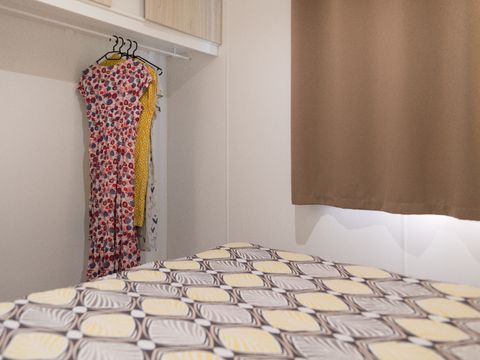 MOBILHOME 6 personnes - CONFORT Mobil home 2ch. CATLEYA (2017) 27m² + Terrasse semi-couverte, séjour [dimanche/dimanche 4/6 pers