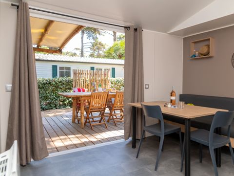 Mobilhome 4 personnes - CONFORT Mobil home PMR 2ch. CATLEYA 35m² + Terrasse semi couverte