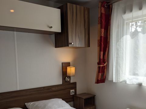 MOBILHOME 6 personnes - 064 - 3 chambres - 2 SDB