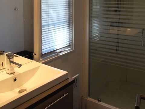 MOBILHOME 6 personnes - 051 - 3 chambres