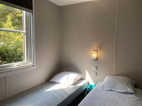MOBILHOME 6 personnes - 052 - 3 chambres