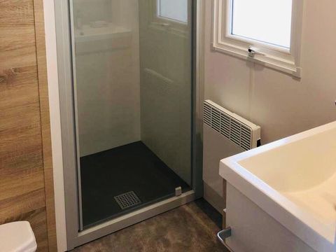 MOBILHOME 6 personnes - 085 - 3 chambres