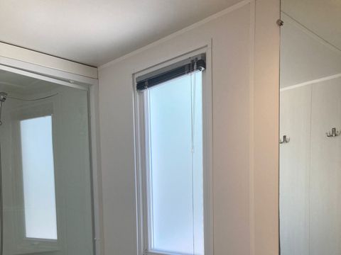 MOBILHOME 4 personnes - 011 - 2 chambres