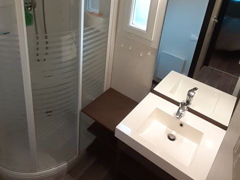 CHALET 5 personnes - 073 - 2 chambres