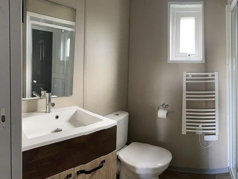 CHALET 2 personnes - Chalet Studio avec lit queen size et terrasse couverte