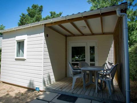 CHALET 4 personnes - Chalet cannelle 2 chambres avec terrasse couverte
