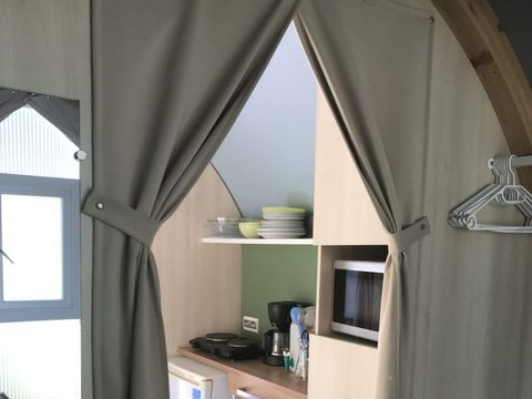 HÉBERGEMENT INSOLITE 4 personnes - Coco sweet- Kon Tiki - 2 chambres - 16m² 4 pers