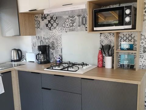 MOBILHOME 2 personnes - Mobil-home Tiki Lodge - 1 chambre - 19.50² 2 pers