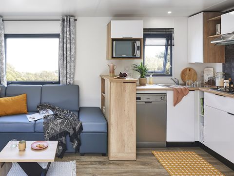 MOBILHOME 12 personnes - Mobile Home Tropical Lodge Family AVEC JACUZZI- 36.80 m²/MH - 6 Ch/12 pers - TRIBU XXL 12 pers