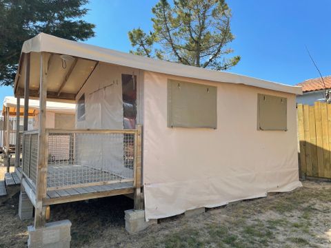 TENTE TOILE ET BOIS 5 personnes - Sahari Lodge 2chambres - sans sanitaires - 19m² 2/5 pers