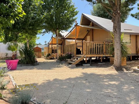 TENTE TOILE ET BOIS 4 personnes - Jungle Lodge 2chambres - avec SDB - 26m² 2/4 pers.