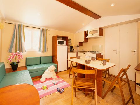 MOBILHOME 5 personnes - Confort 2chambres 28m² 4/5 pers.