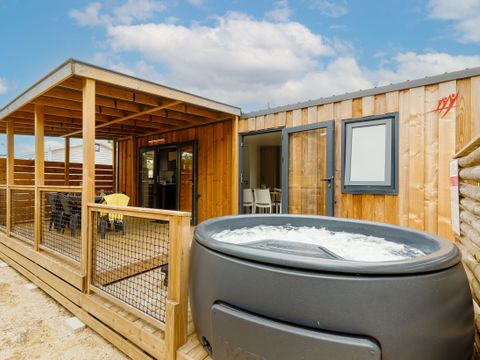 MOBILHOME 4 personnes - Prémium SPA CLIM LV 2 chambres 30m²