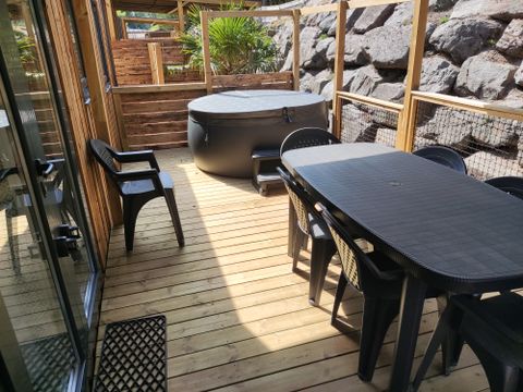MOBILHOME 6 personnes - Prémium SPA CLIM LV 3 chambres 33m²