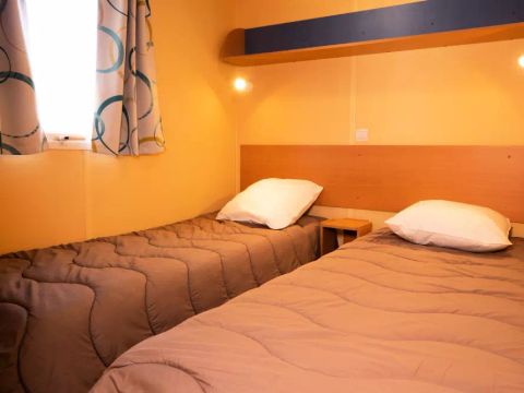 MOBILHOME 6 personnes - Economique 4 Pièces 6 Personnes + TV