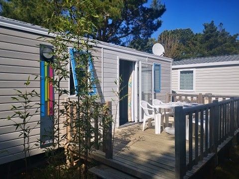 MOBILHOME 5 personnes - IBIZA 27m² - 2 chambres avec terrasse bois