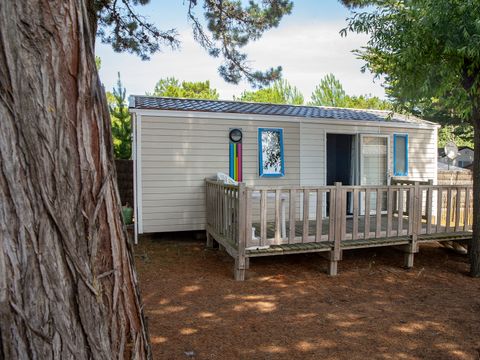 MOBILHOME 5 personnes - IBIZA 27m² - 2 chambres avec terrasse bois